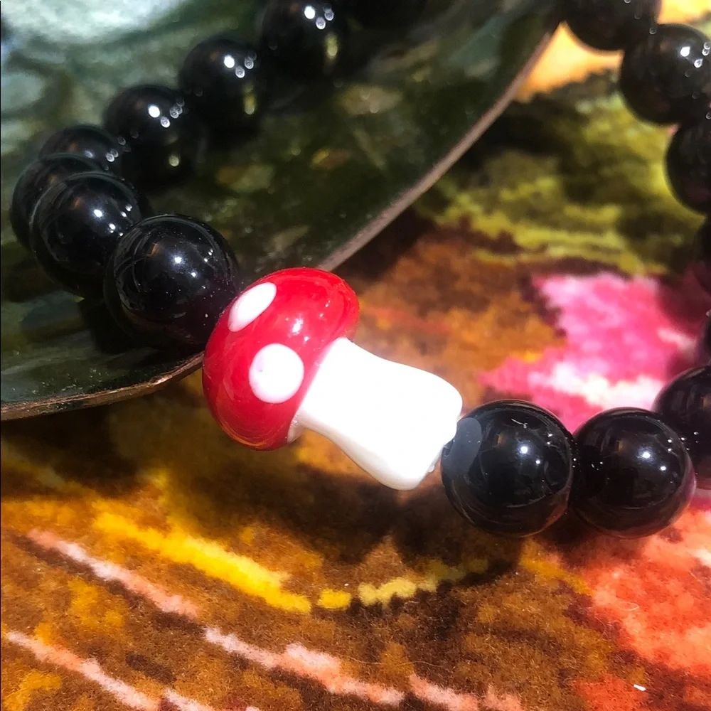 🖤 Black Obsidian Bracelet with Mushroom Charm